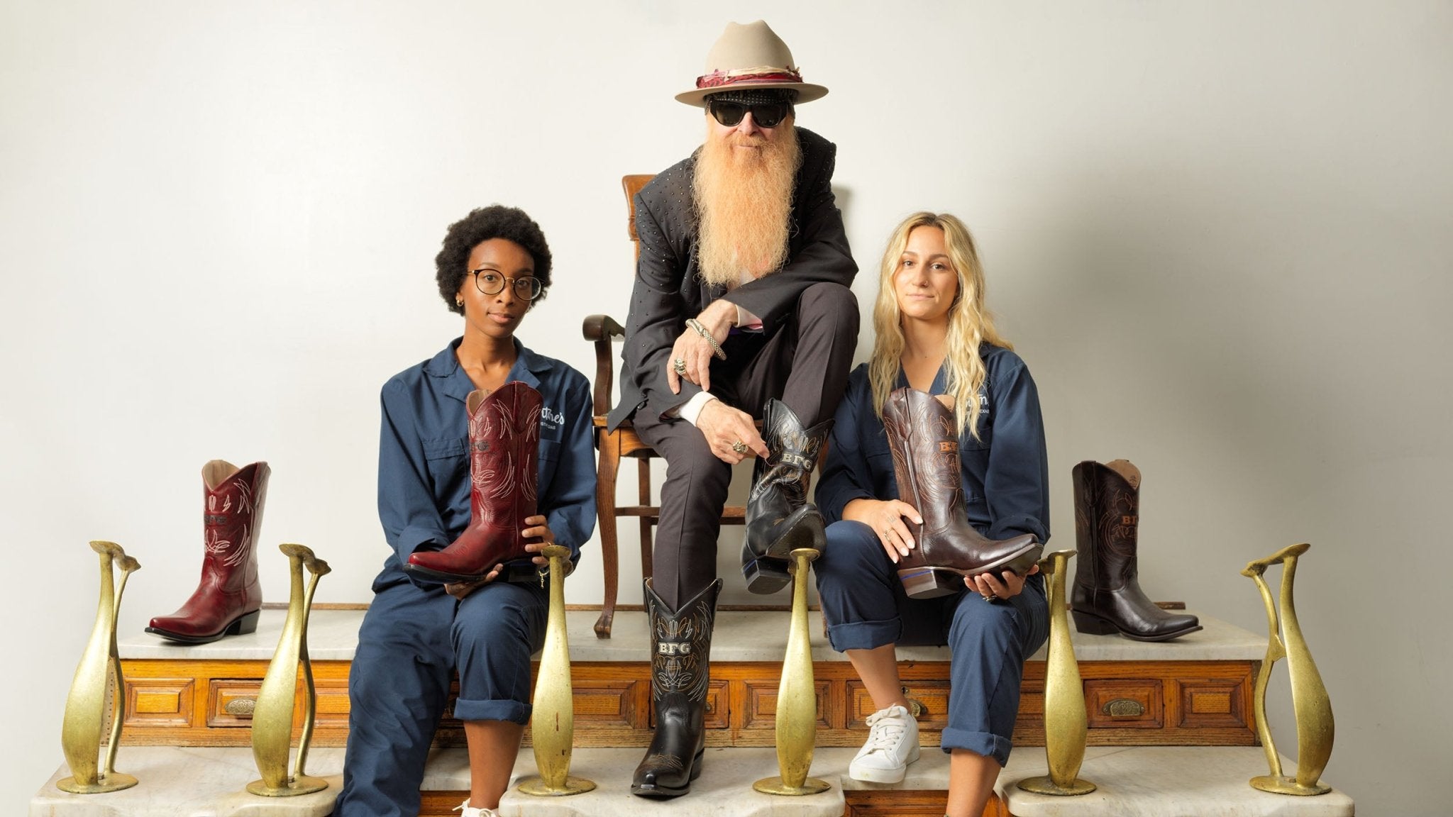 A note from Billy F Gibbons about the BFG boots – Alvies display picture 1