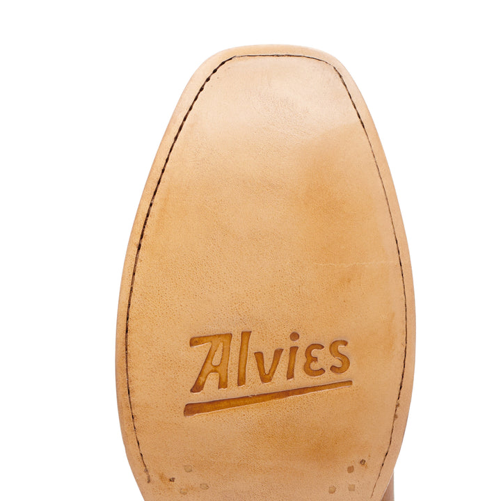 Dancing Outlaw Weathered Brown