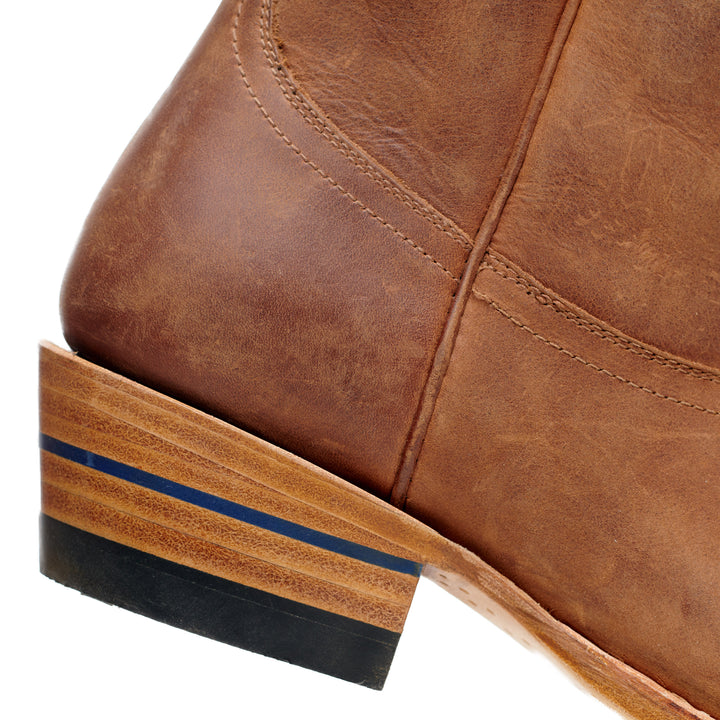 Dancing Outlaw Weathered Brown