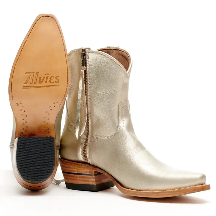 NEW BOOT ALERT