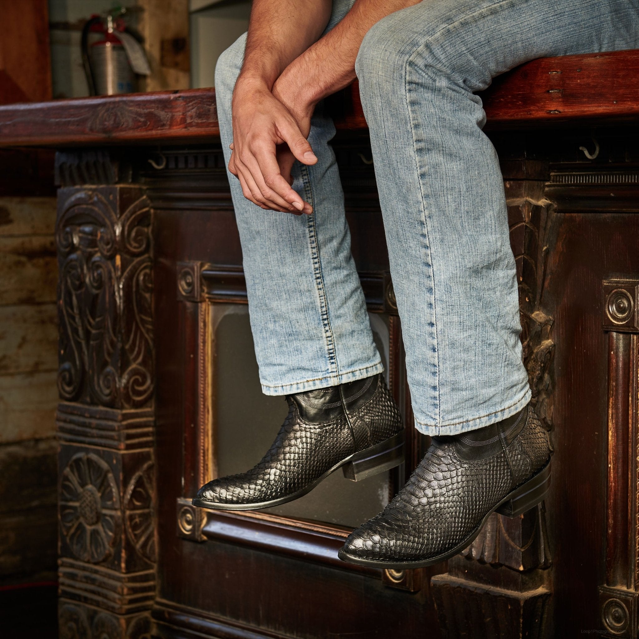The 6th Street Men's Python Cowboy Boot – Alvies